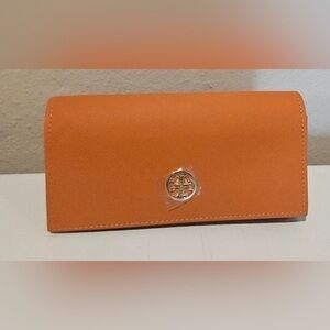 Tory Burch Sunglasses Case in Vibrant Orange